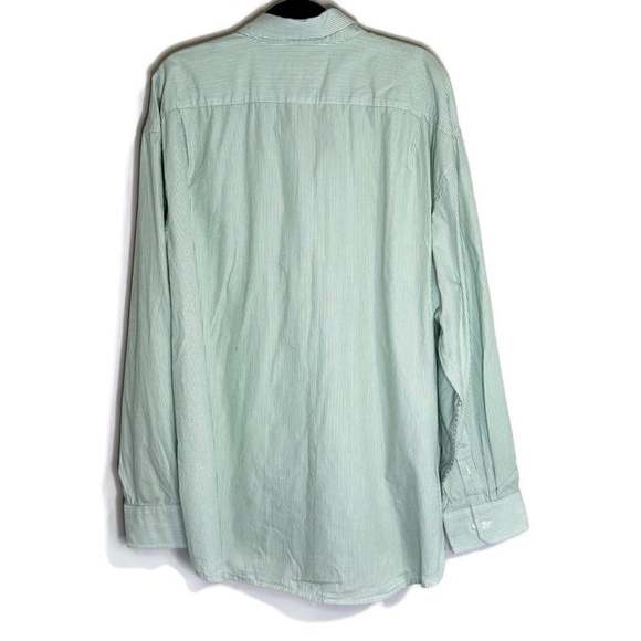 Izod Men's Long Sleeve Button Down XXL (EUC) - Picture 2 of 5